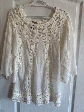 Chico's Cream Crochet-Trim Tunic Top